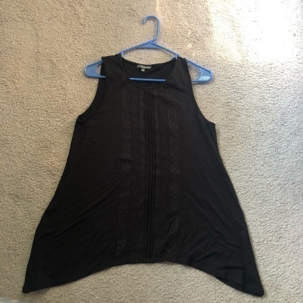 Adrianna Papell black sleeveless blouse sz med